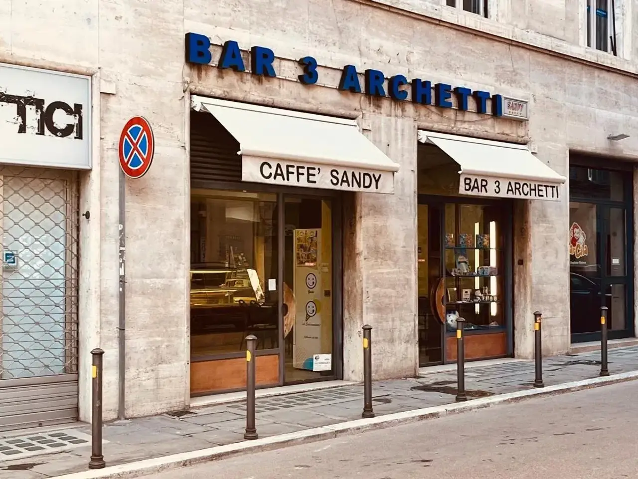 Bar in , Perugia, {3} - Foto 2