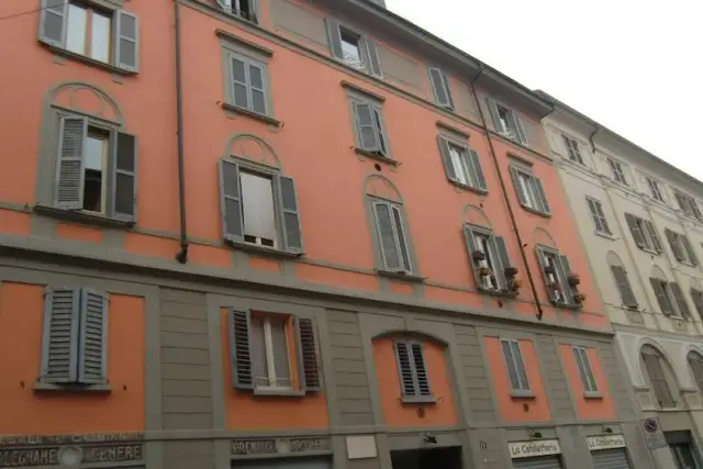 insertion image