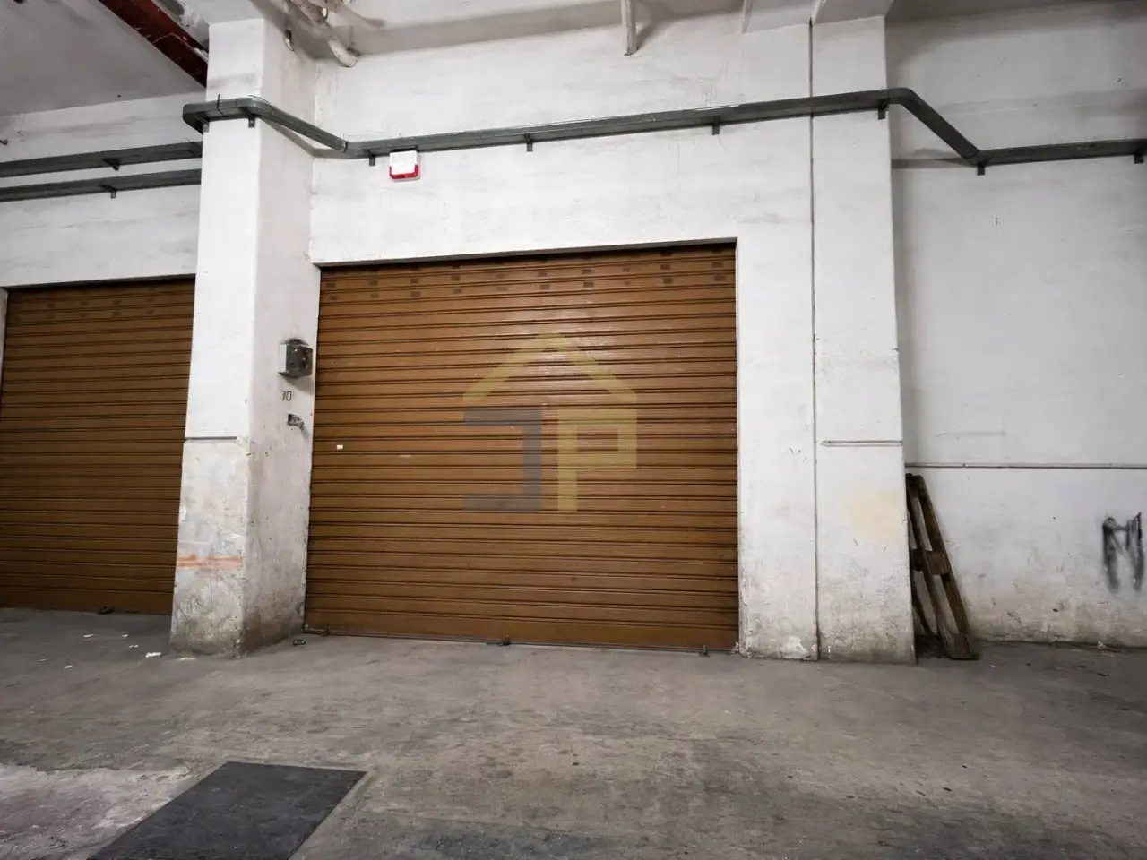 Magazzino in Via Ammiraglio Rizzo 64, Palermo, {3} - Foto 1