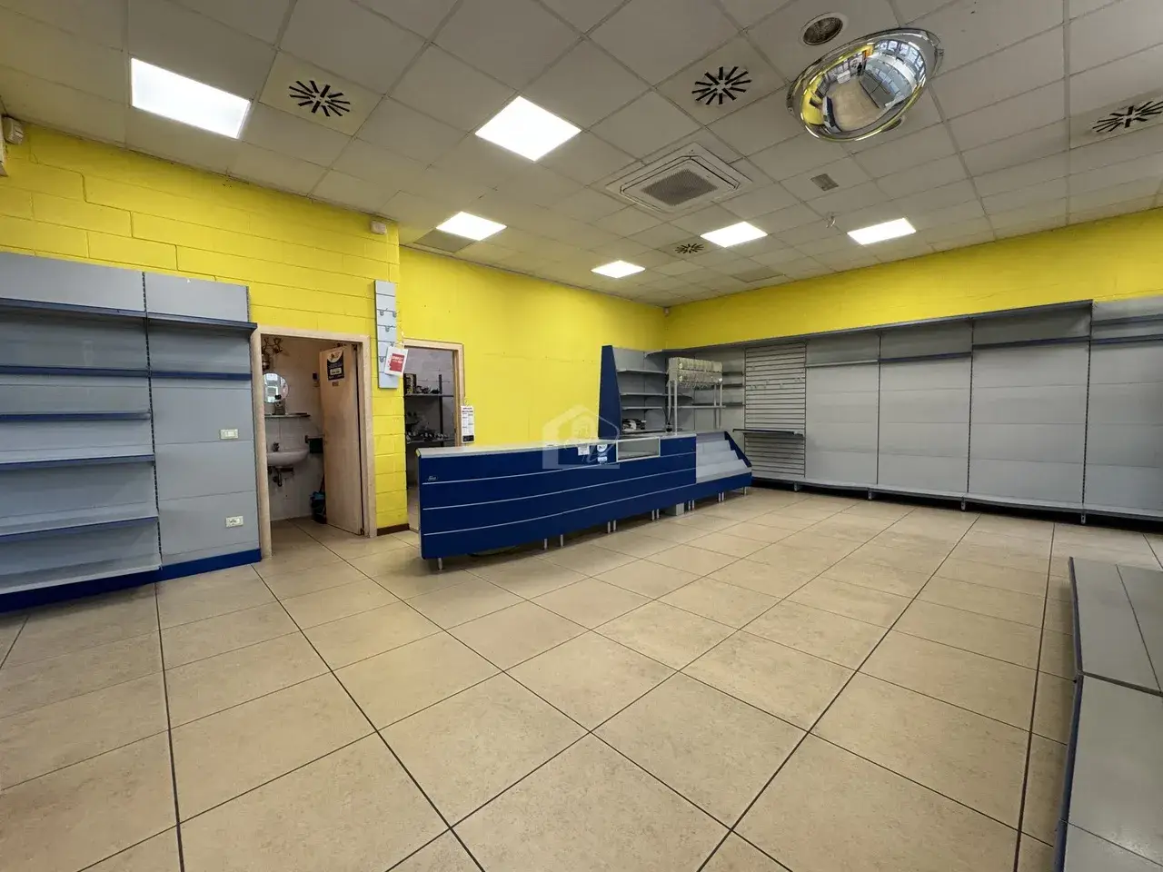 Negozio in , Suzzara, {3} - Foto 2