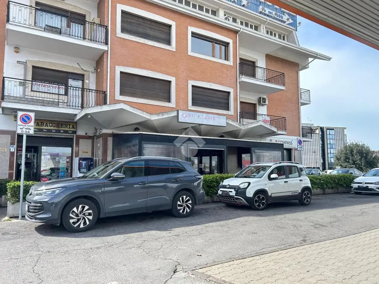 Negozio in Via del Mare 1, Pomezia, {3} - Foto 1