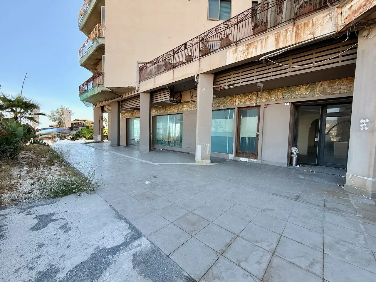 Negozio in Vle Artale Alagona 75, Catania, {3} - Foto 2