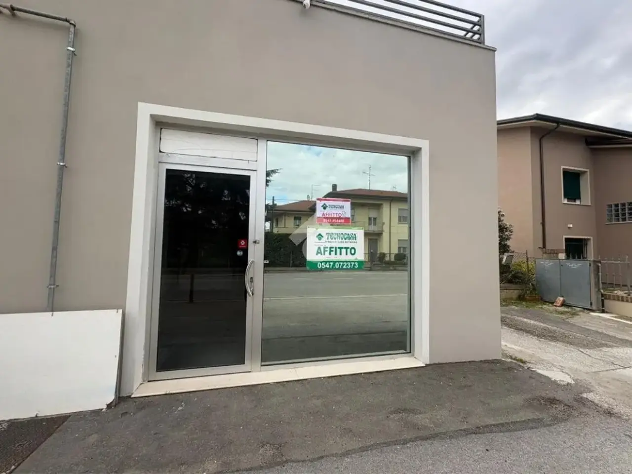 Negozio in Via Cesenatico 403, Cesenatico, {3} - Foto 1