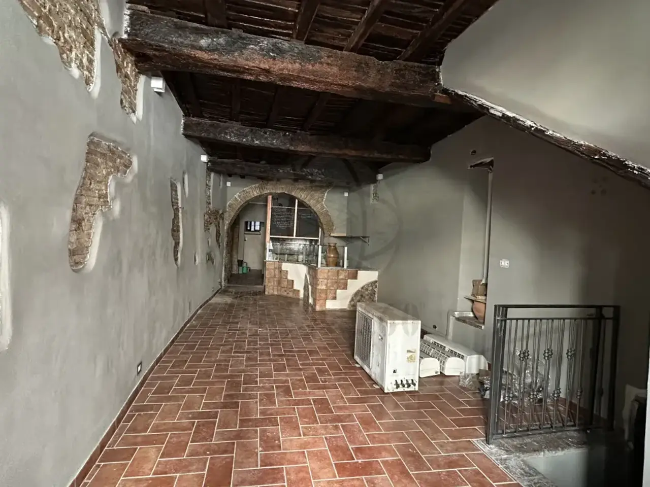 Esercizio commerciale in Corso dei Garibaldini, 35, Terni, {3} - Foto 2