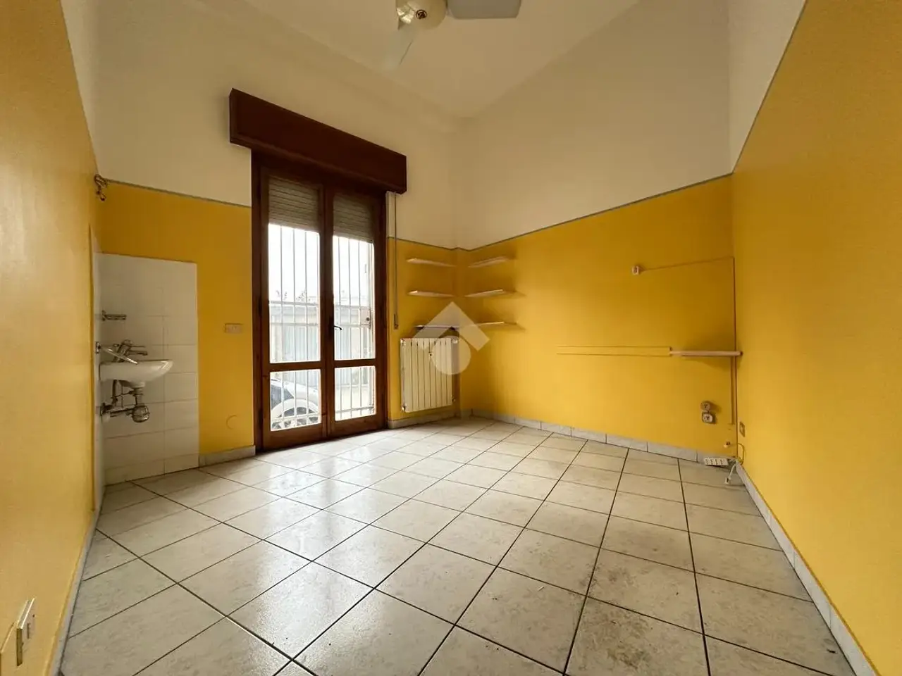 Negozio in Piazza Guglielmo Marconi 9, Pontecurone, {3} - Foto 1