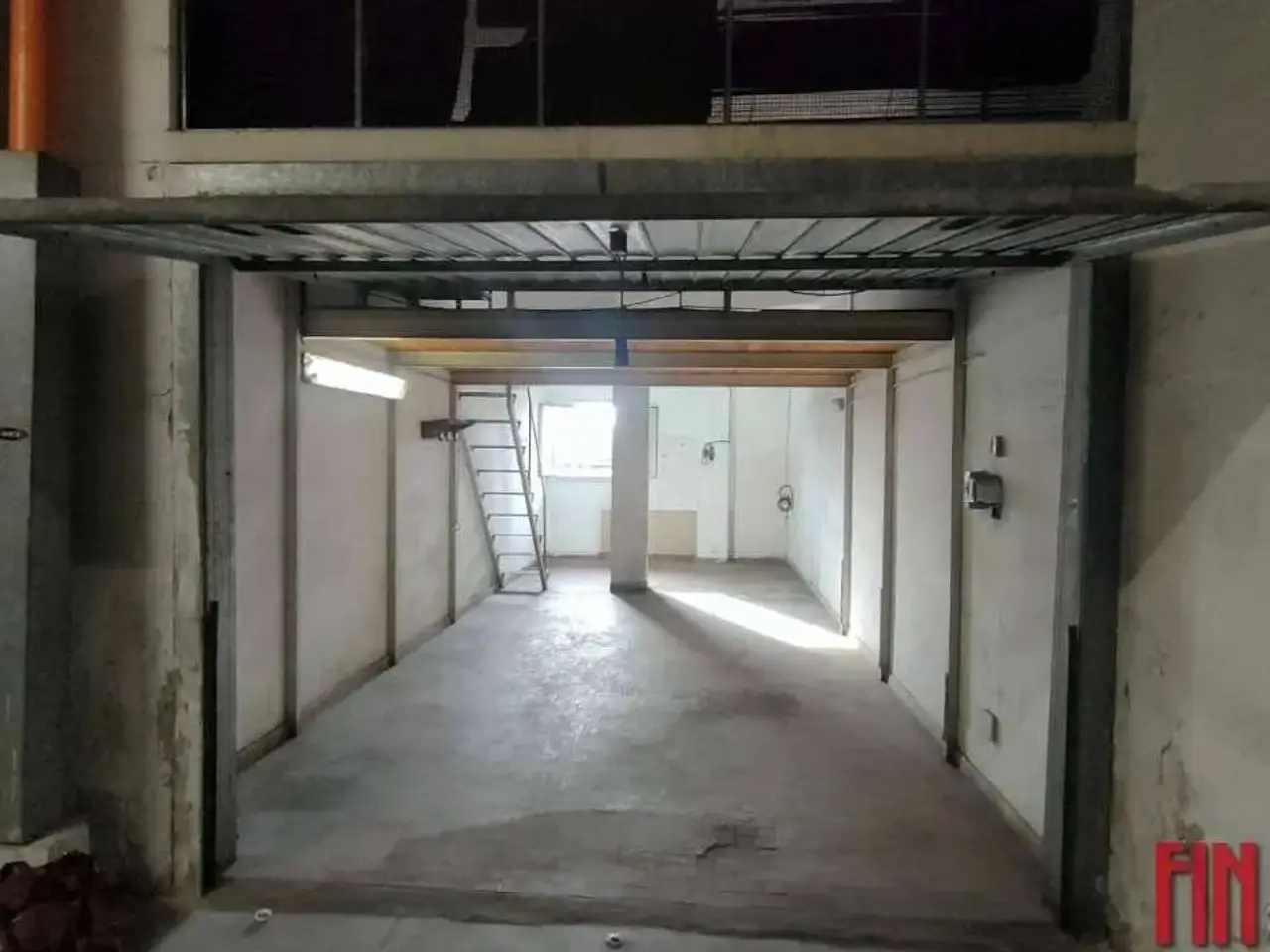 Parcheggio chiuso in Via dell'Acciaio, Genova, {3} - Foto 1