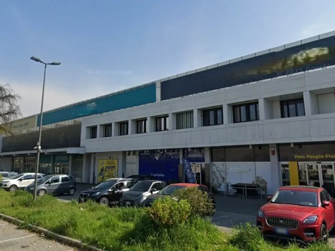Locale commerciale in Via Torino 45, Cernusco Sul Naviglio, {3} - Foto 1