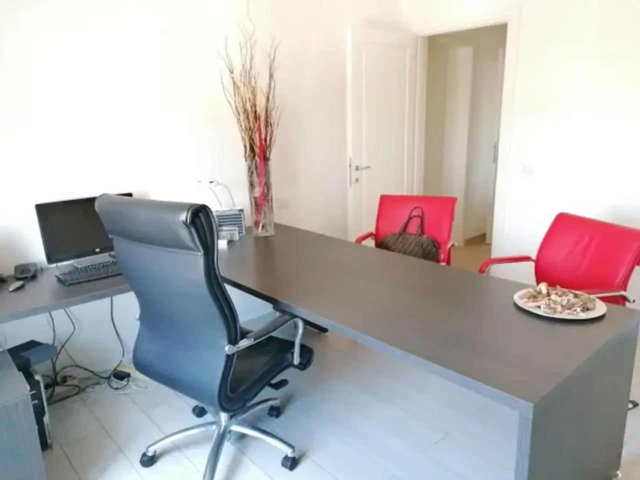 Ufficio in , Mirandola, {3} - Foto 1