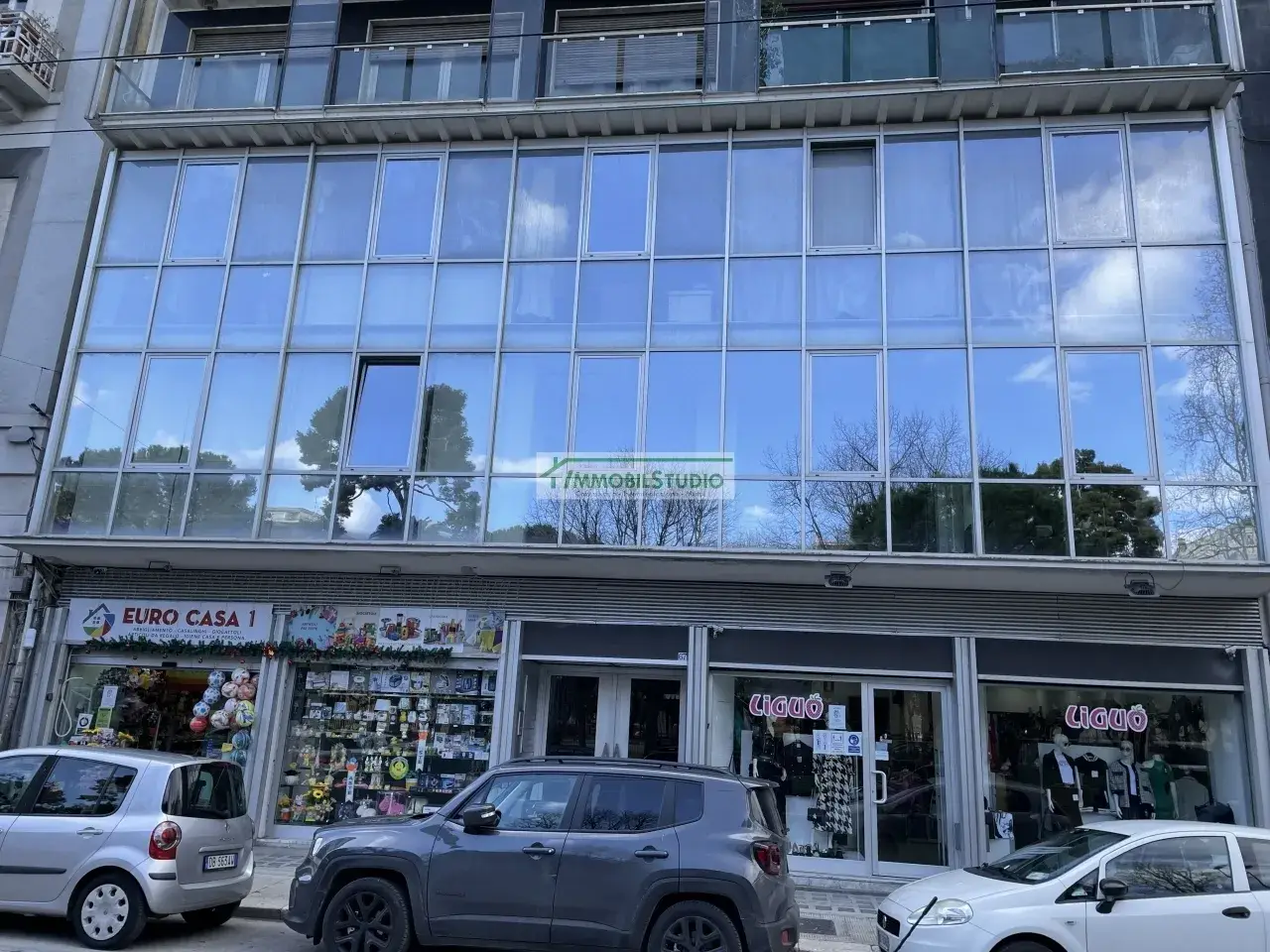 Magazzino in Piazza Giuseppe Garibaldi, Bari, {3} - Foto 2