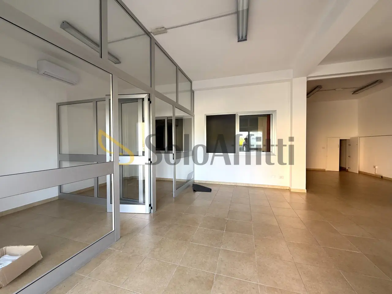 Capannone in Via Milazzo 34, Catanzaro, {3} - Foto 1