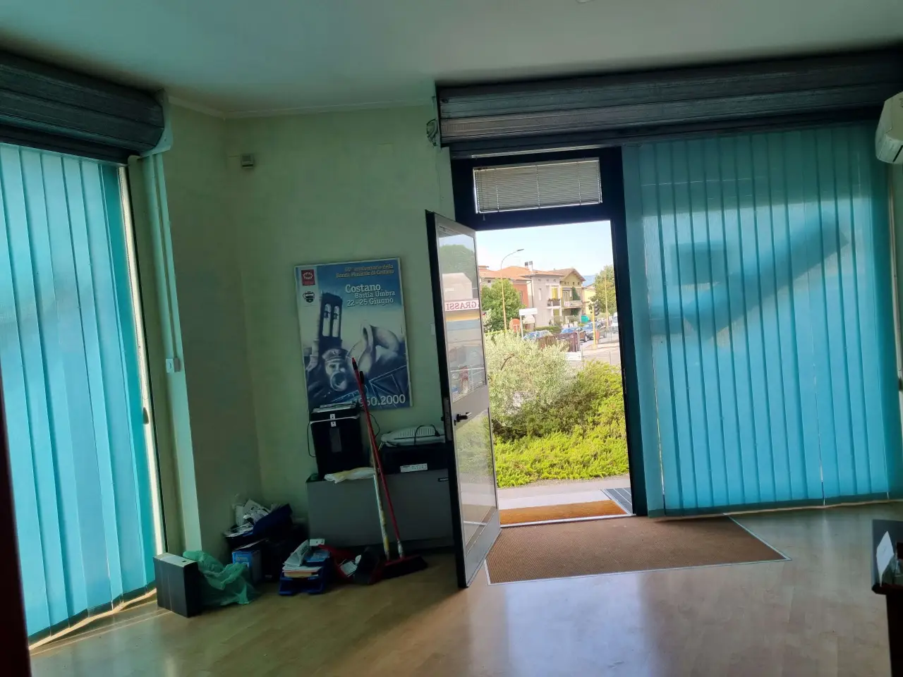 Ufficio in Via San Rufino, Bastia Umbra, {3} - Foto 2