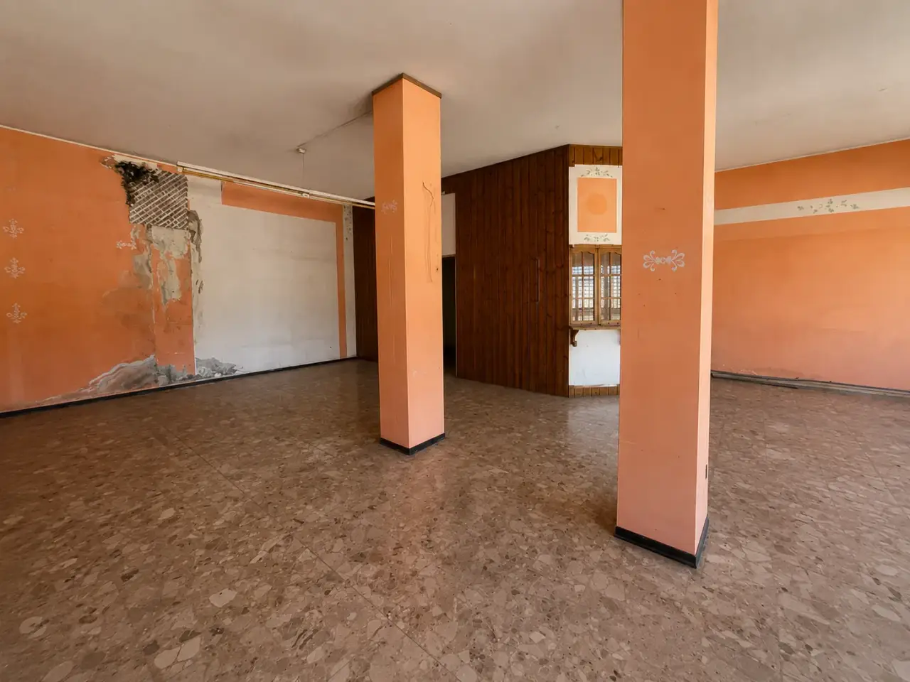 Negozio in Viale delle Fontanelle, San Bonifacio, {3} - Foto 2