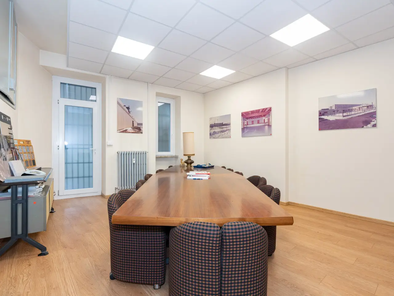 Azienda in Corso Monte Cucco 133, Torino, {3} - Foto 1