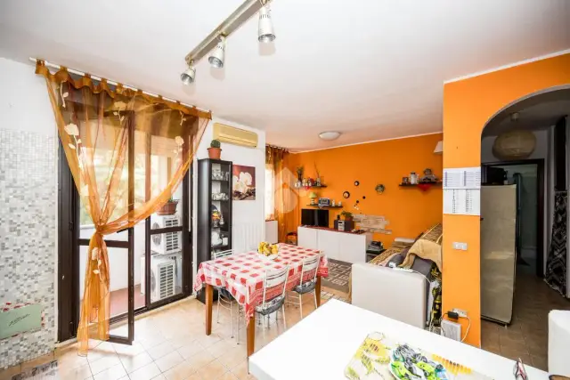 Zweizimmerwohnung in Via di Vittorio 117, San Donato Milanese - Foto 1