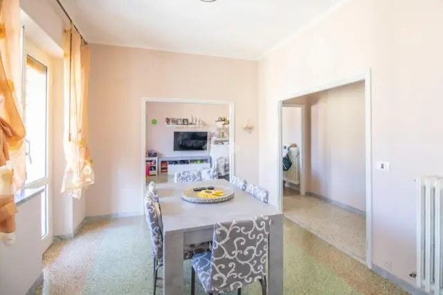 Vierzimmerwohnung in Via Mario Simeoni 4, Rieti - Foto 1