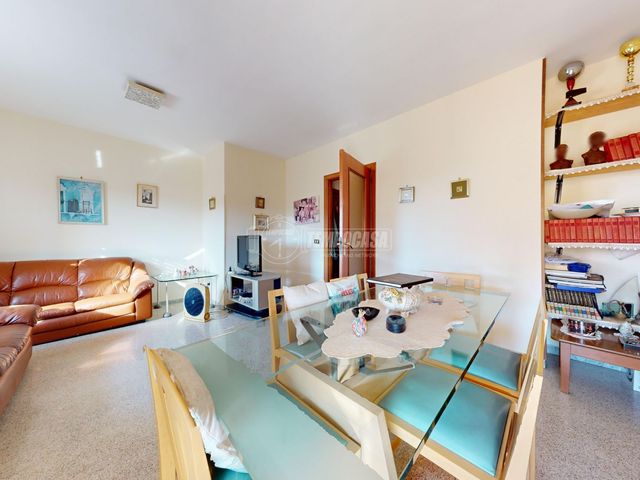 4-room flat, Monopoli - Photo 1