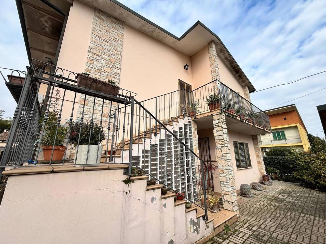 immagine annuncio 1 di 14