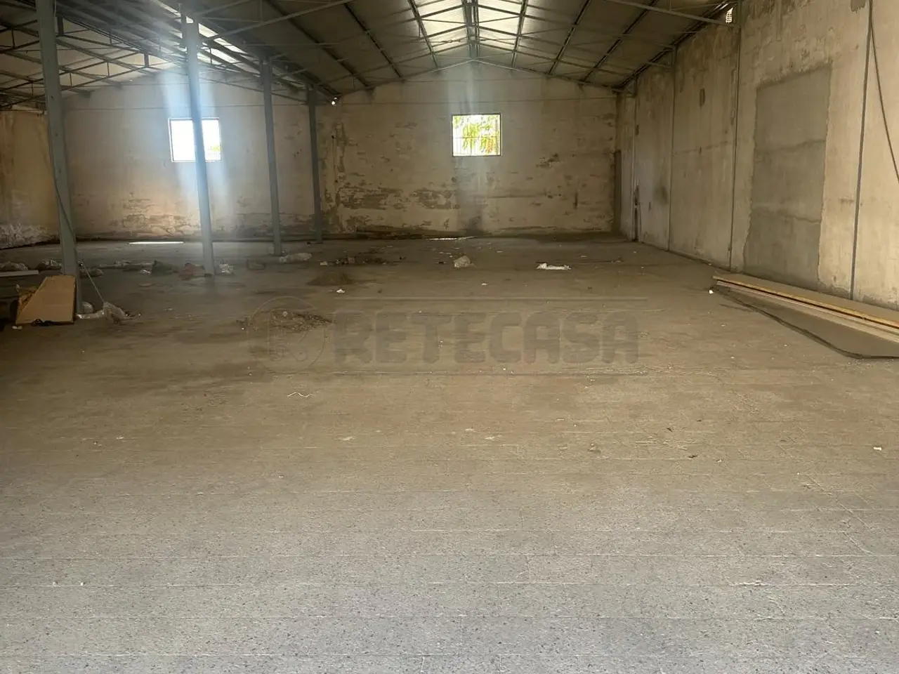 Negozio in Viale Lucrezia della Valle, Catanzaro, {3} - Foto 1