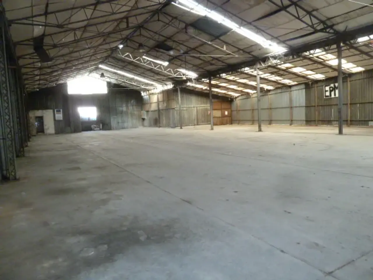 Esercizio commerciale in Via del Commercio, Sommacampagna, {3} - Foto 1