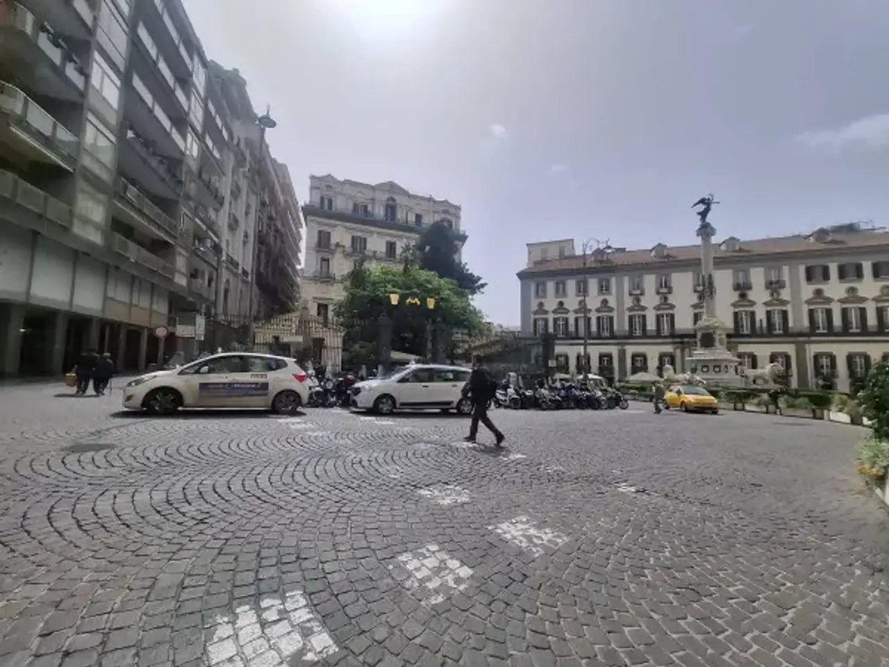 Negozio in Vicoletto Cappella Vecchia, Napoli, {3} - Foto 1
