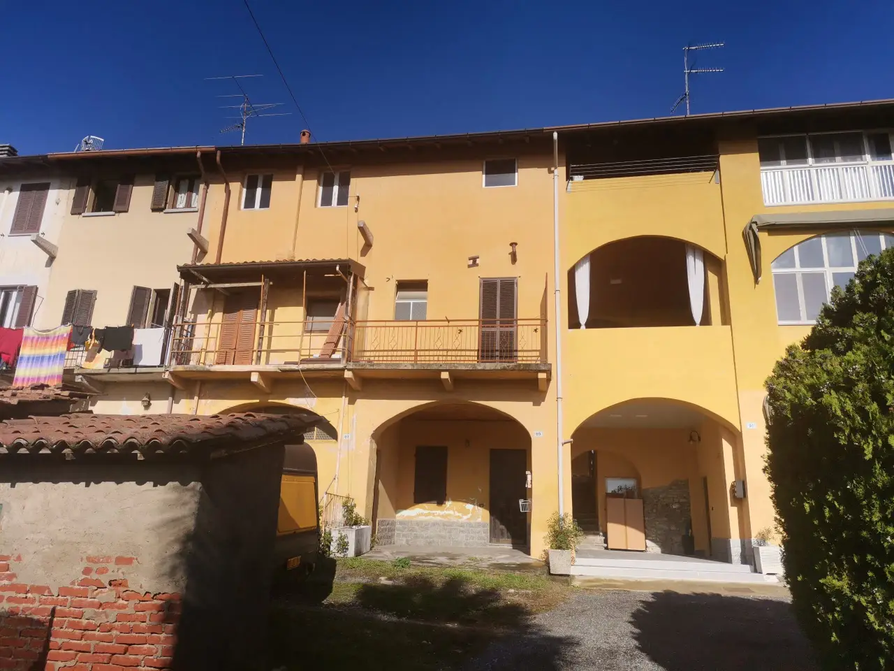 Fabbricato misto in Besozzo, Varese, Lombardia, 21023, Italia, Besozzo, {3} - Foto 2
