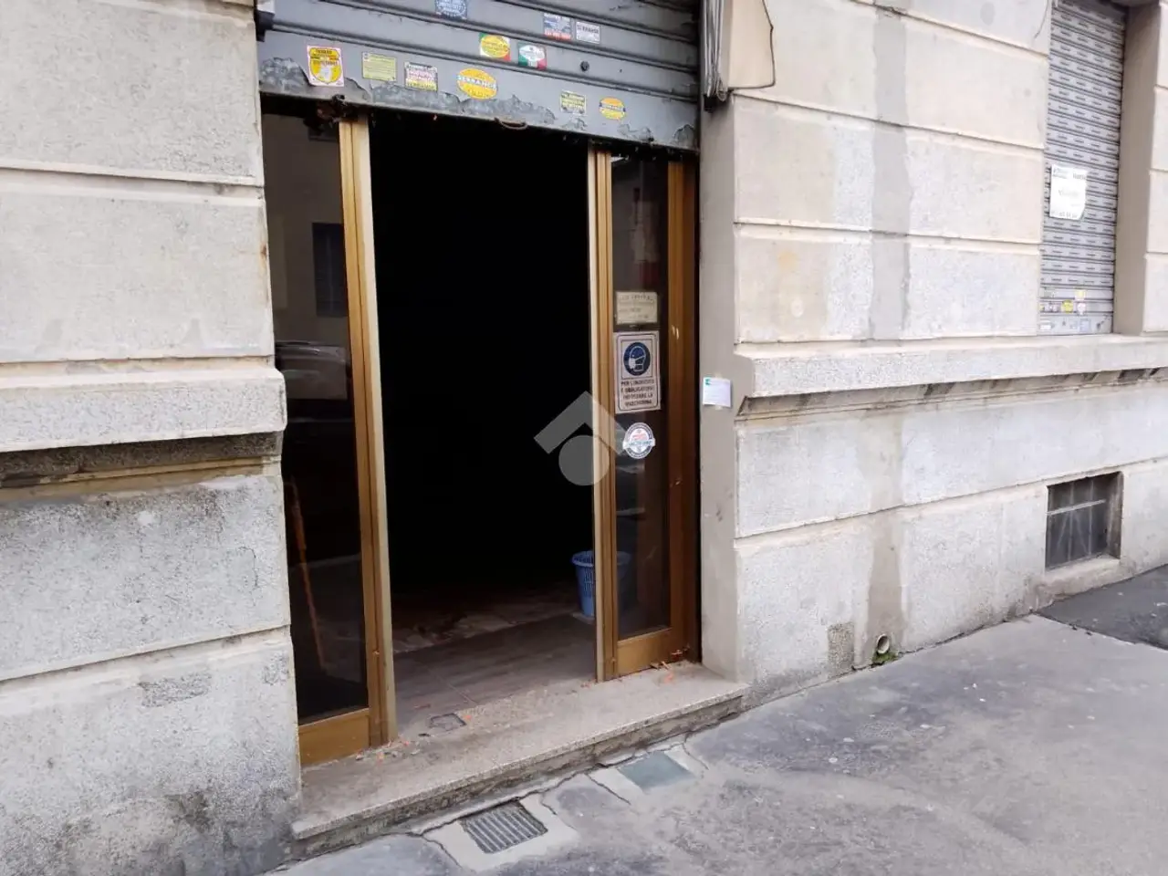 Negozio in Via Beinette 9, Torino, {3} - Foto 1