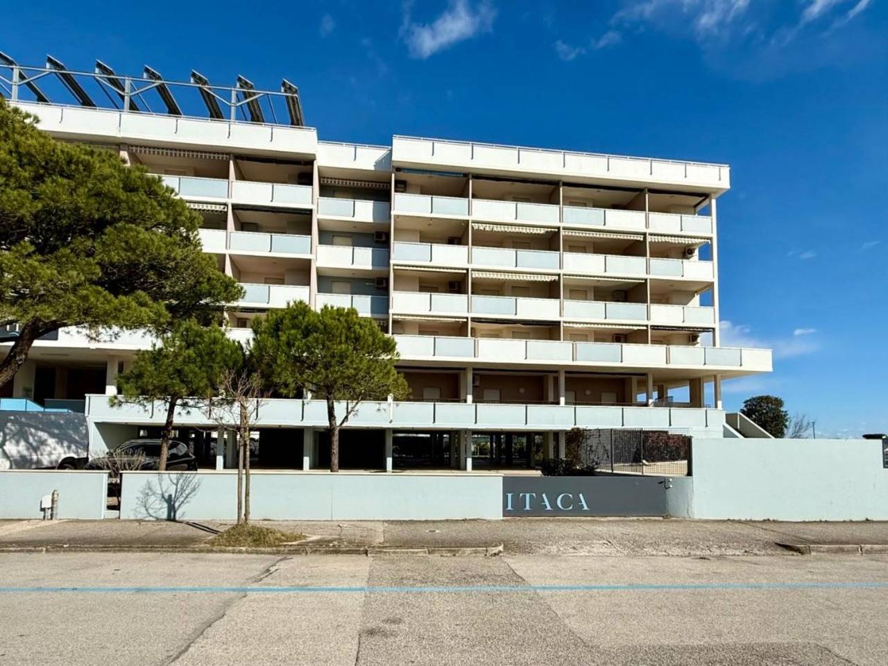 immagine annuncio 1 di 8