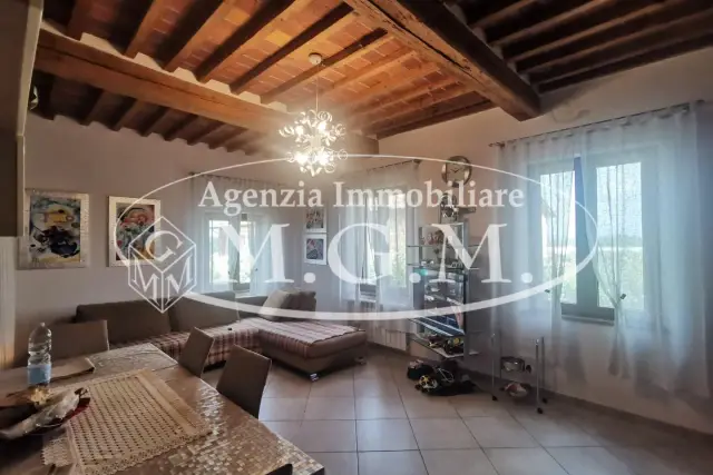 Dreizimmerwohnung, Castelfranco di Sotto - Foto 1