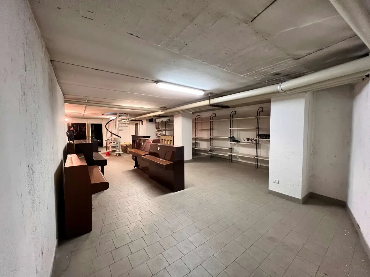 Magazzino in Via Nazionale, Costa Volpino, {3} - Foto 2
