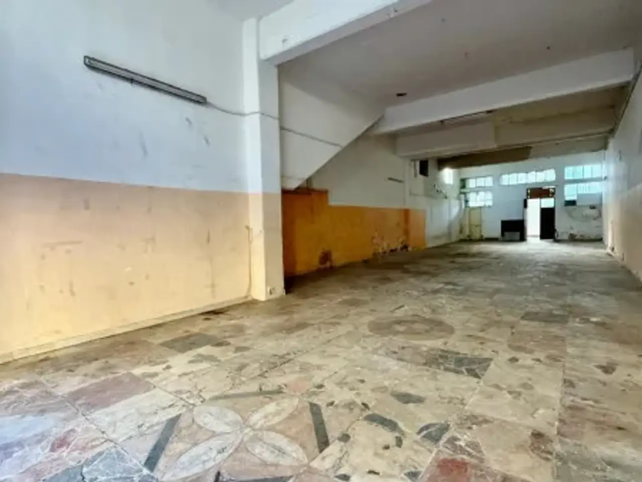 Magazzino in Via Silvio Pellico, Giarre, {3} - Foto 1