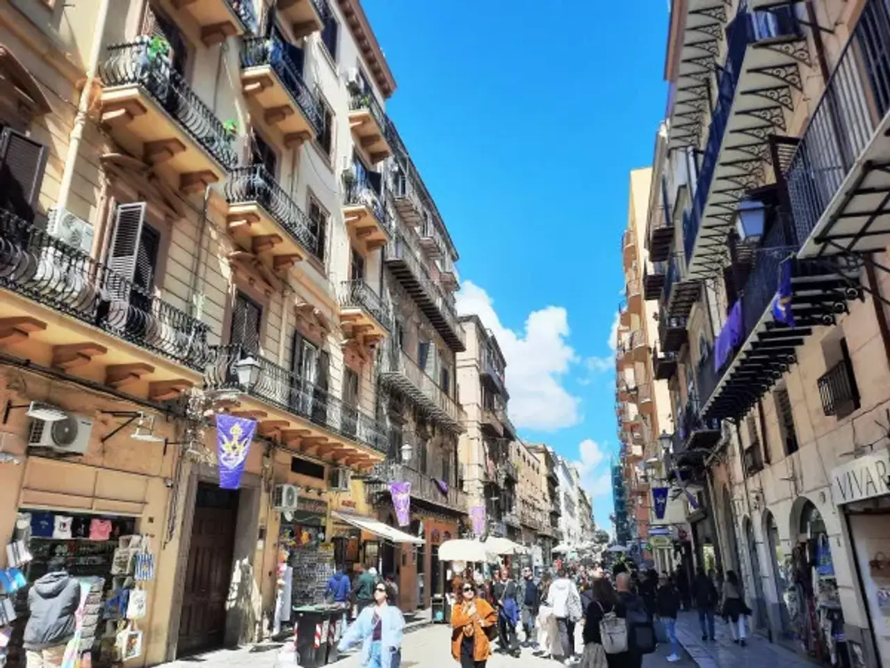 Negozio in Vicolo delle Vergini, Palermo, {3} - Foto 1