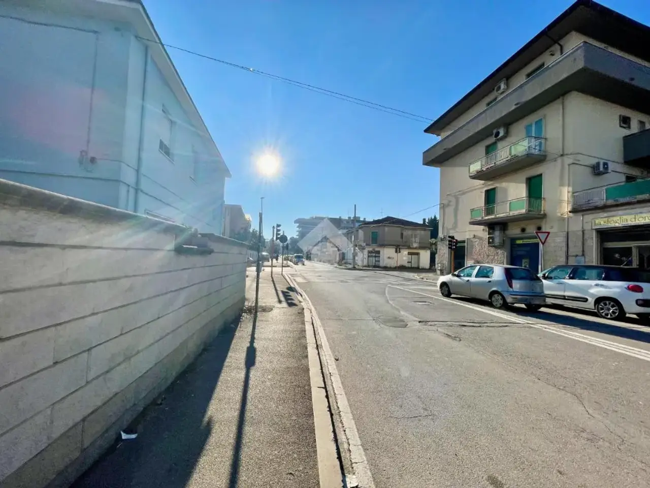 Negozio in Via Tirino 172, Pescara, {3} - Foto 1