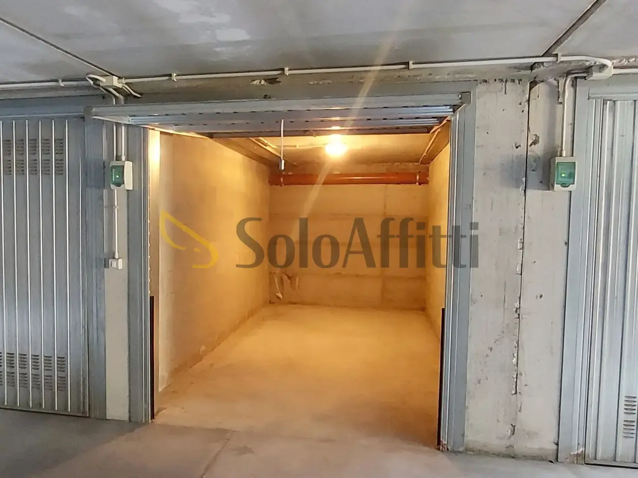 Parcheggio chiuso in Via alle Fabbriche 152, Caselle Torinese, {3} - Foto 1