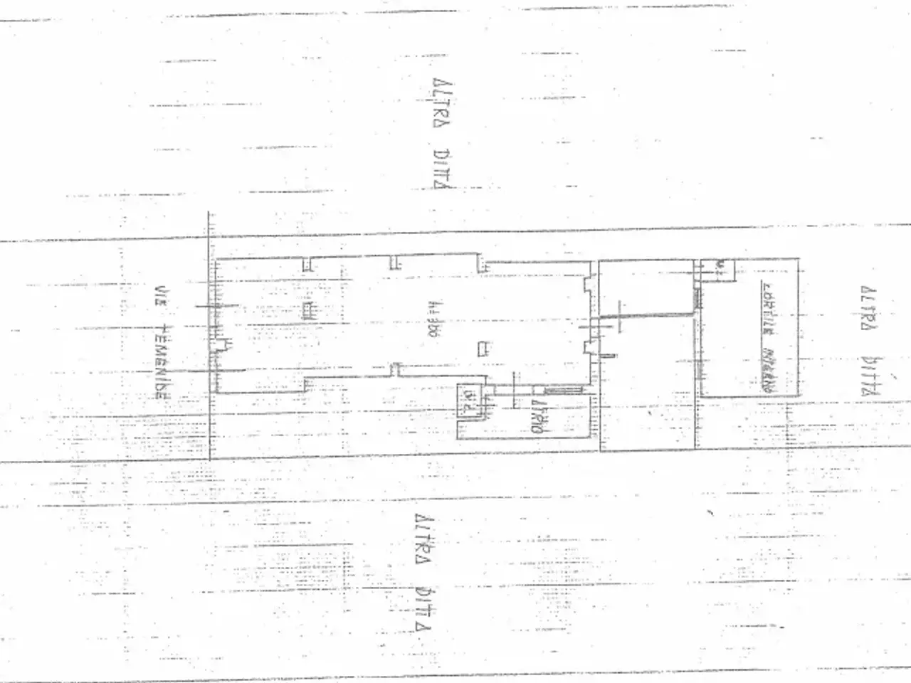 Negozio in Via Temenide 73, Taranto, {3} - Foto 2