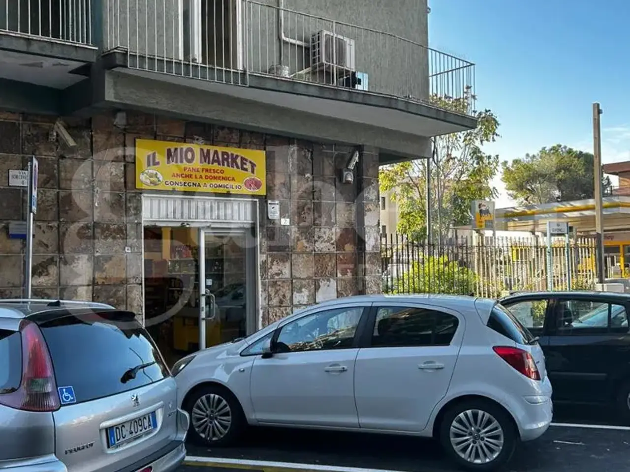 Negozio in Via Sorcinelli 2, Taranto, {3} - Foto 2