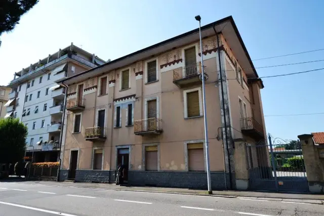 Vierzimmerwohnung in Via Milano 38, Vigliano Biellese - Foto 1