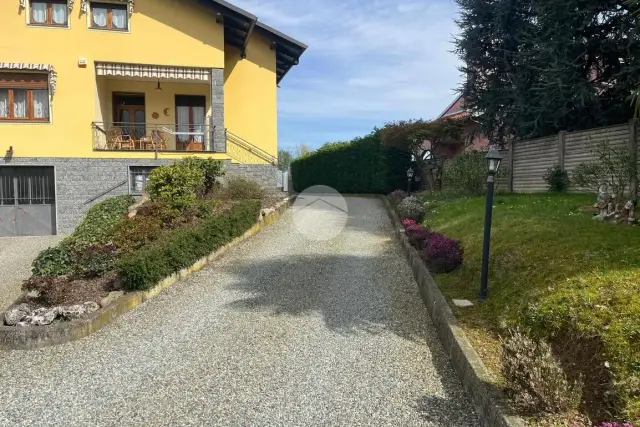 insertion image