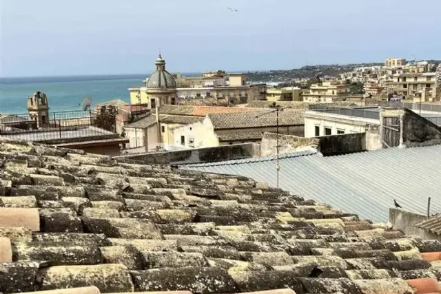 4-room flat in Vicolo San Vito, Sciacca - Photo 1