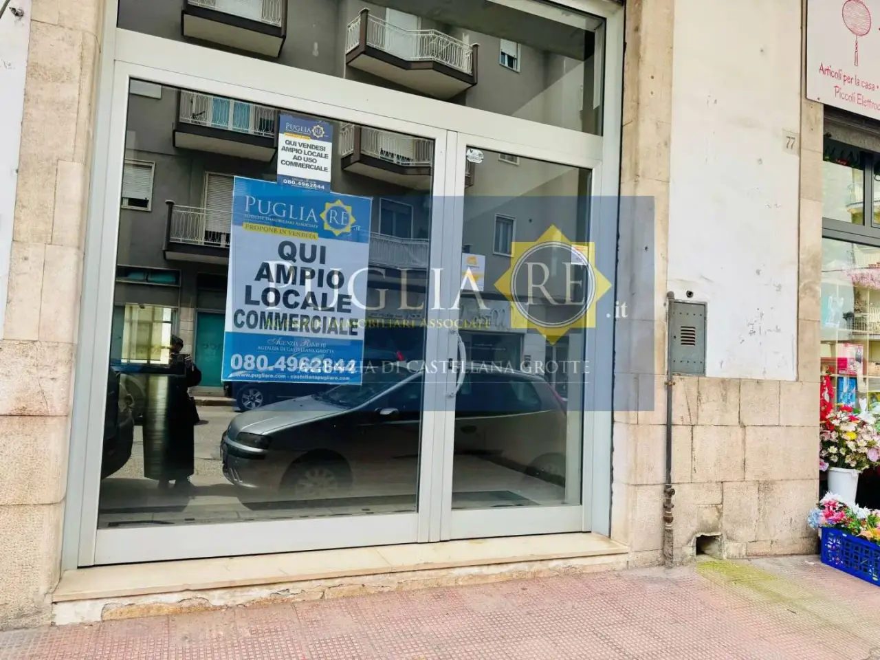 Locale commerciale in Via Conversano, Castellana Grotte, {3} - Foto 1