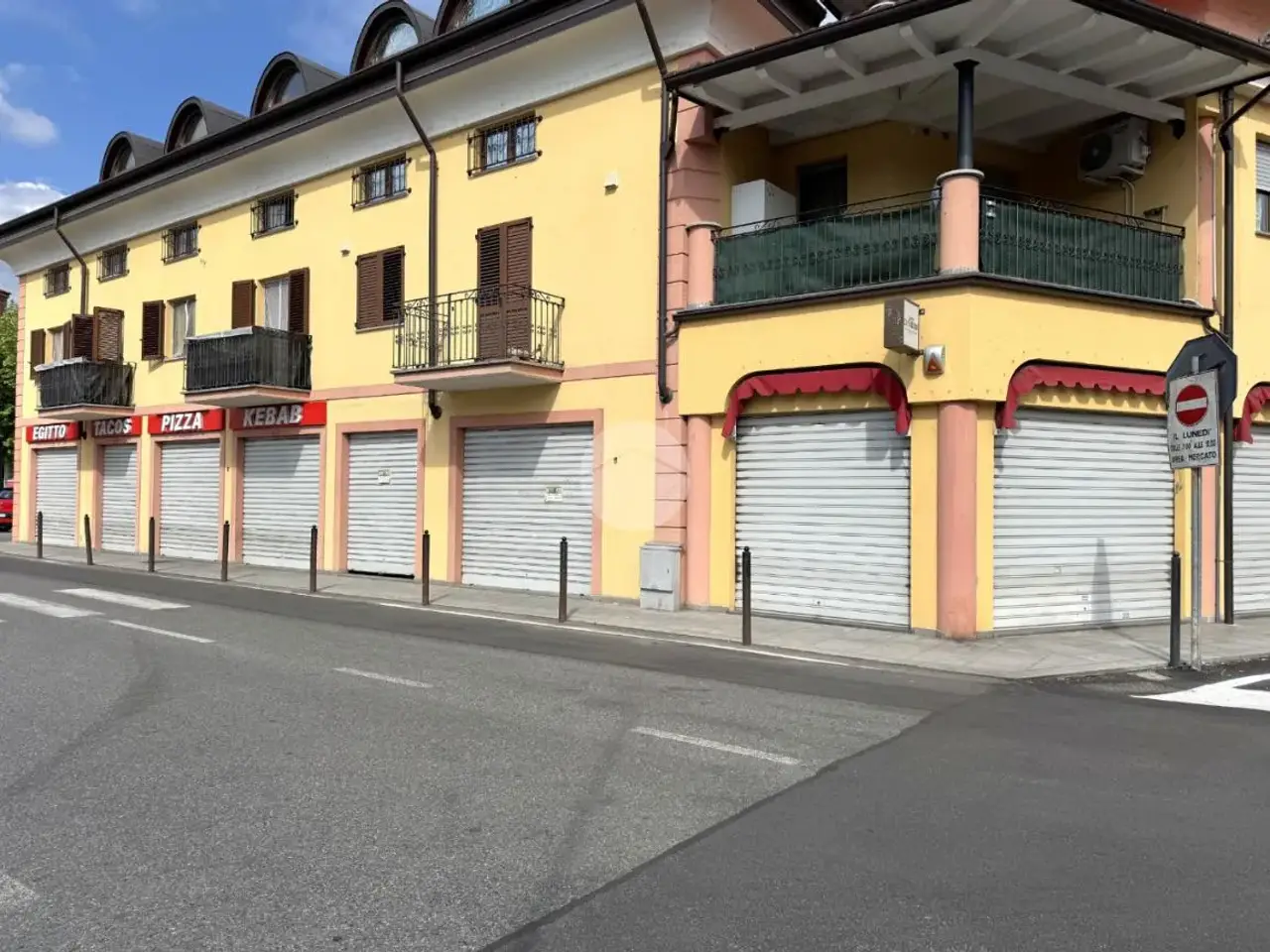 Negozio in Via Giuseppe Romana 5, Castellamonte, {3} - Foto 2