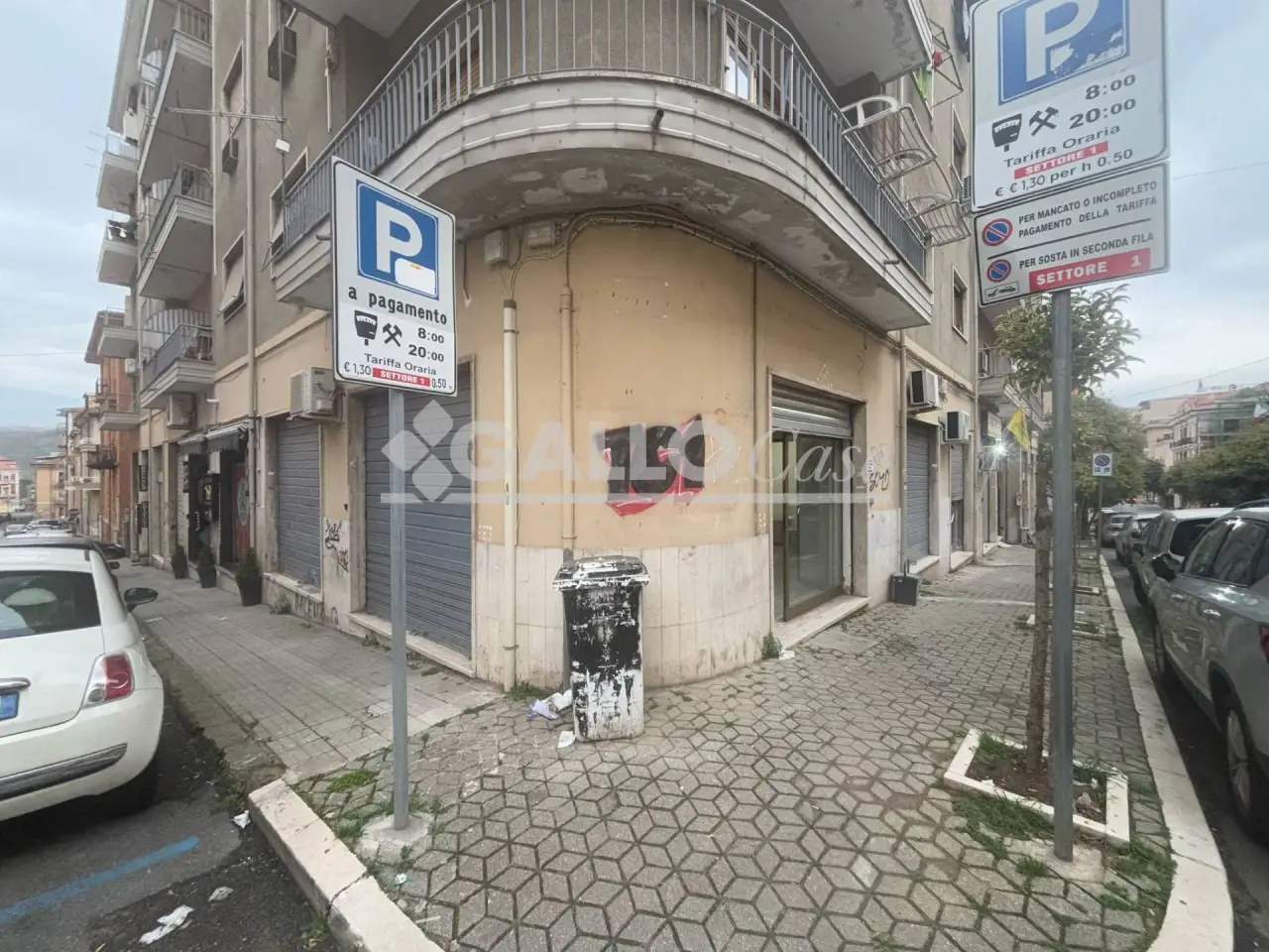 Negozio in Via Monte Grappa, 87100, Cosenza, Cosenza, {3} - Foto 1