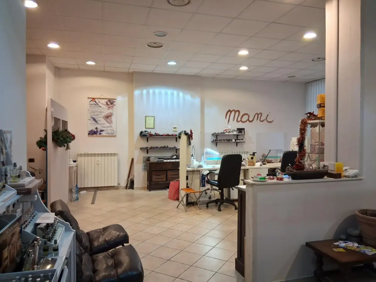 Locale commerciale in , Arcola, {3} - Foto 1