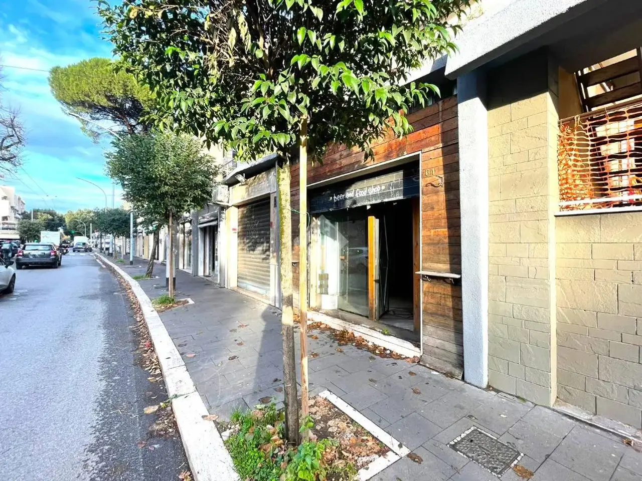 Negozio in Viale Adriatico 64, Roma, {3} - Foto 1