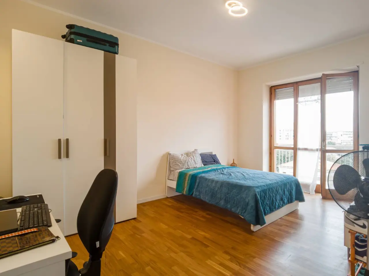 Albergo in Via Minghetti 18, Collegno, {3} - Foto 1