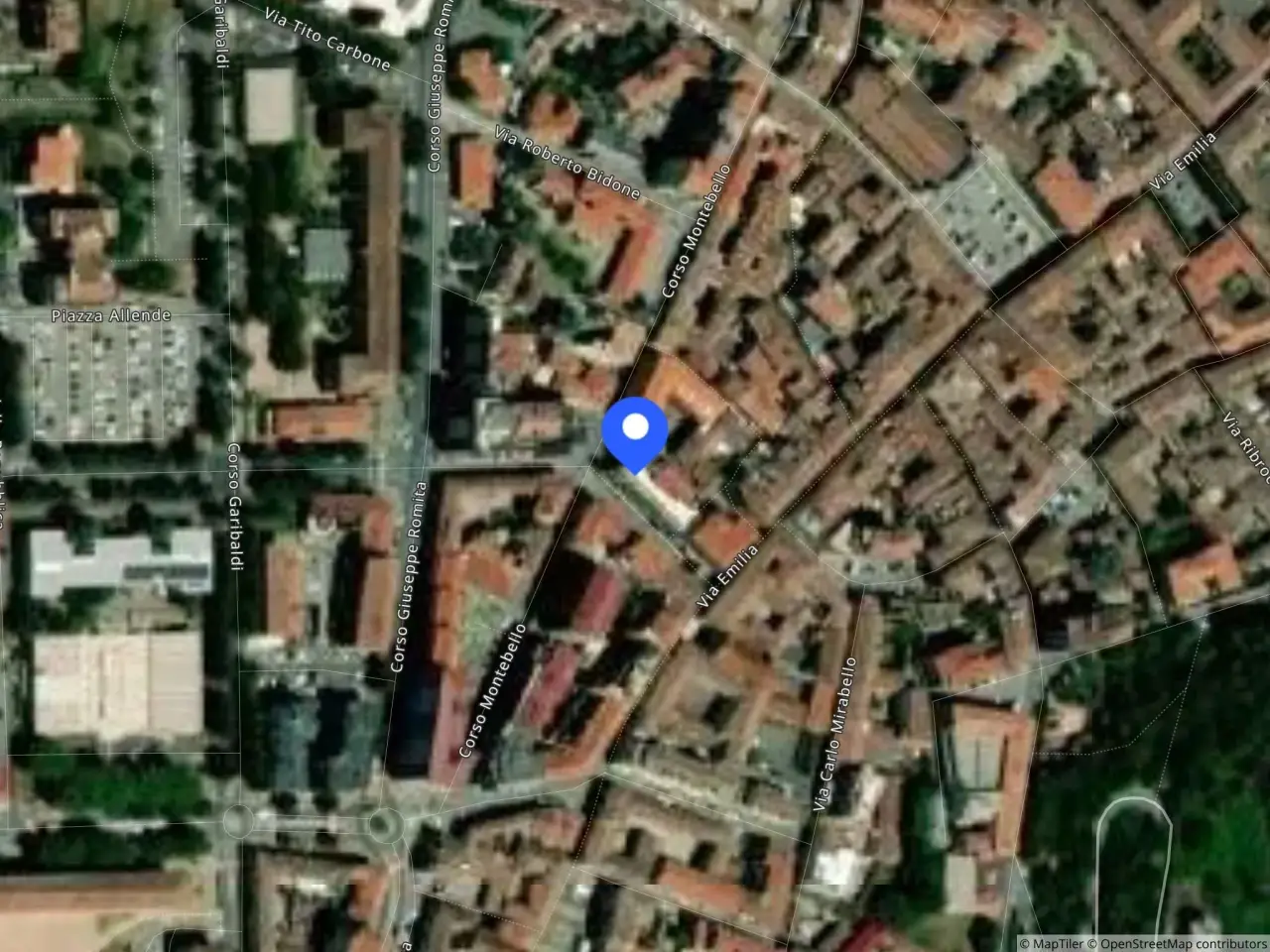 Negozio in Via Giosuè Carducci, 15, 15057 Tortona al, Italia 15, Tortona, {3} - Foto 2