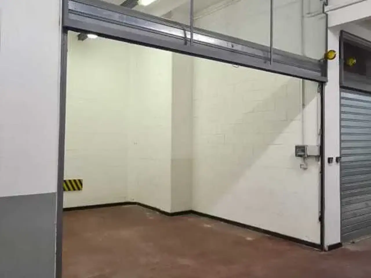 Parcheggio chiuso in Via della Pietra, Genova, {3} - Foto 1