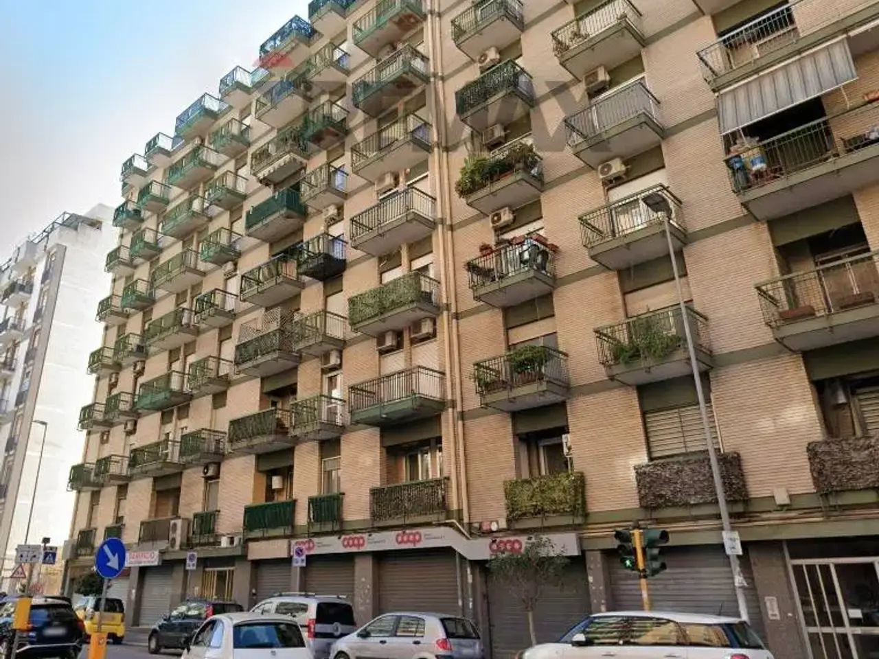 Negozio in Via Brigata E Divisione Bari 108 - 110, Bari, {3} - Foto 1