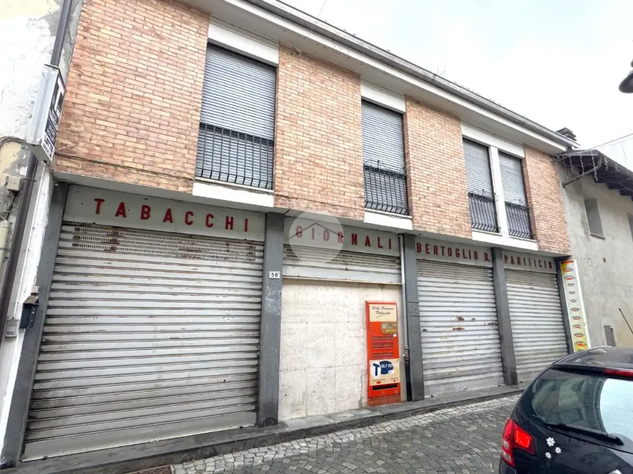 Negozio in Via Roma 58, Banchette, {3} - Foto 2