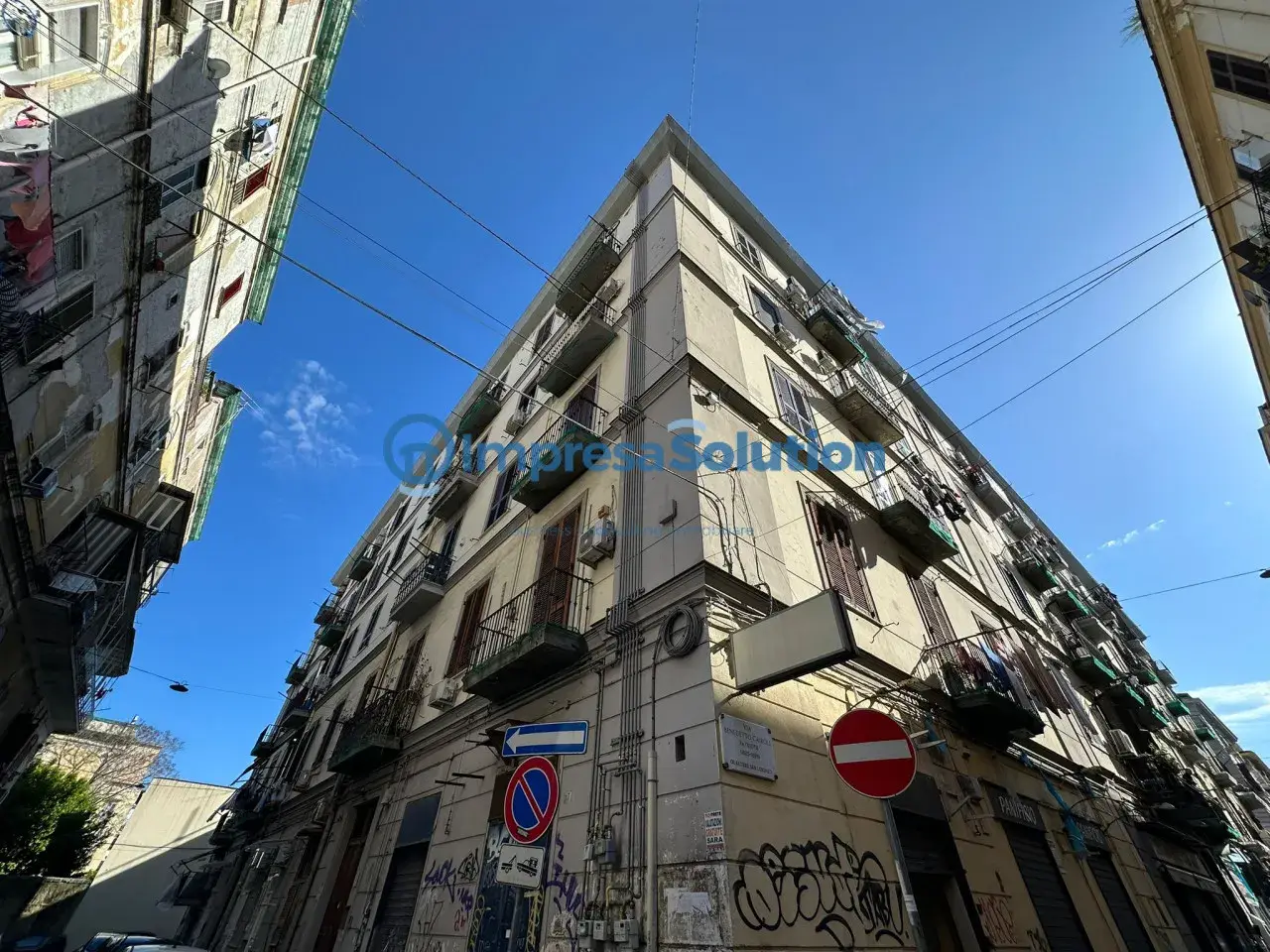Negozio in Via Benedetto Cairoli, Napoli, {3} - Foto 1