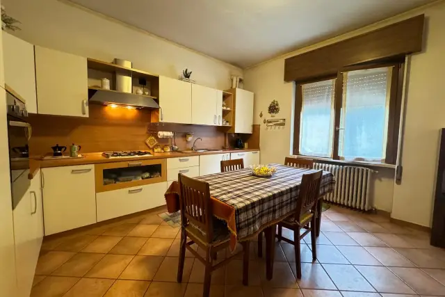 3-room flat, Ghedi - Photo 1